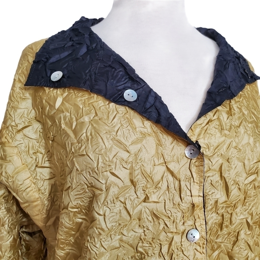 Lou Nardi Reversible Black & Gold Lightweight Crinkle Jacket - Picture 6 of 8